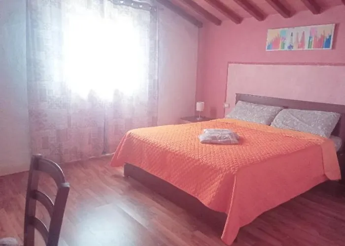 Il Podere Di Massi 컨트리하우스